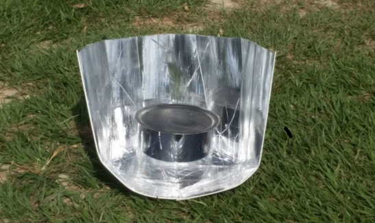 Haines Solar Cooker with pan